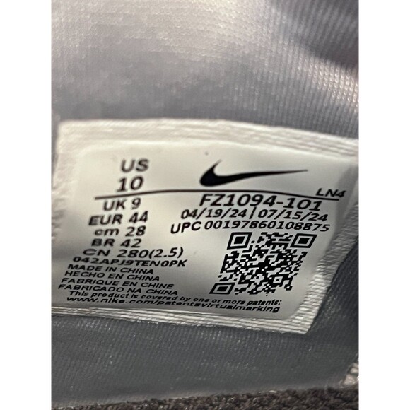 Nike NEW Size 10 Lebron XXII White Volt Glow Basketball Shoes FZ1094-101 Men\'s main image 15